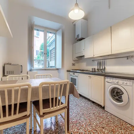 Πανσιόν Azzurra B&B - Metro Lodi *